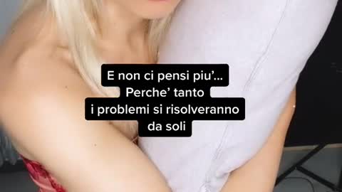 MASHA CAPSIZ ( I PROBLEMI SI RISOLVONO DA SOLI)