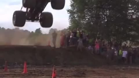Mud Trucks Fail #shorts