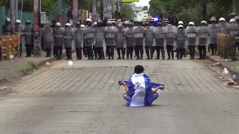 Miles protestan en las calles de Nicaragua contra el presidente Ortega