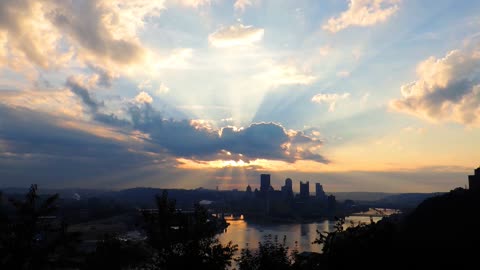 Pittsburgh Sunrise A Few Seconds of Amazement