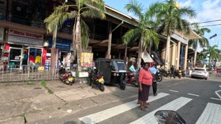 Unleash Your Inner Road Warrior! 🏍️🎥 GoPro Street Driving Motorbike Madness in Sri Lanka 🇱🇰💨