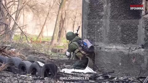 DPR fighters tighten the ring around the mariupol#ukrain war #live war footage