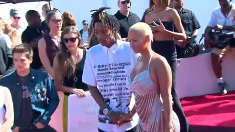 Amber Rose files for divorce from Wiz Khalifa