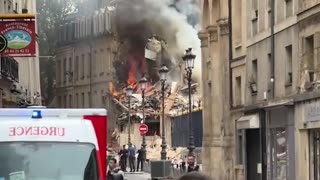Gas explosion in central Paris