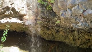 Hedge Creek Falls