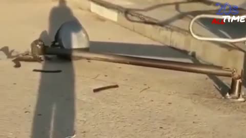 Skateboard fail