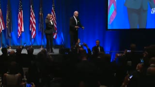 Biden freaking out Kamala by standing on the edge like he’s about to jump off.