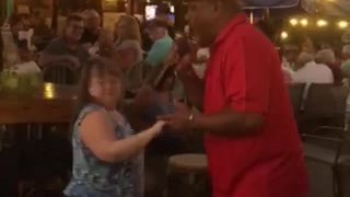 Florida entertainer makes this girls day