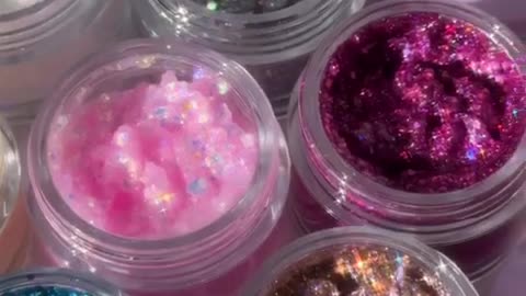 Our hologram glitter gel eyeshade.