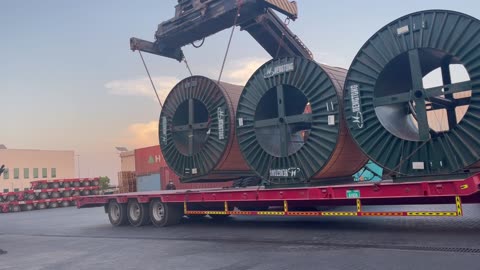 K.I Transport (off loading big coils