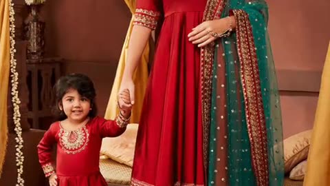 New stylish mother daughter dress designing