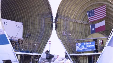 Super Guppy Arrives in Alabama to Drop Off Artemis I Heat Shield