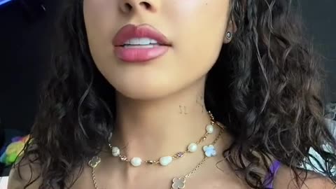 Malu Trevejo live Instagram hot 🔥🥵 video| trending video 2024 🙄🙄 live insta beautiful girl video