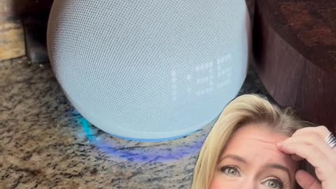 Alexa CONFIRMS Chemtrails when asked "What's being sprayed in our skies"