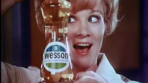 Vintage 1972 Wesson Vegetable Oil Commercial.