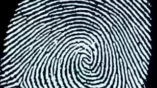 Hackers can now scan your fingerprint from selfies...be careful!!