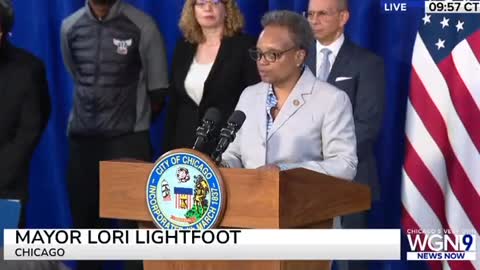 Mayor Lori Lightfoot imposes a 10 p.m. curfew for unaccompanied minors in Chicago on weekends