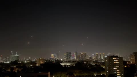 🚀🇮🇱 Israel War | Iron Dome Interceptions in Tel Aviv | Heavy Rocket Barrage | RCF