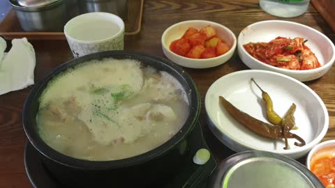 Korean traditional food: sundae soup