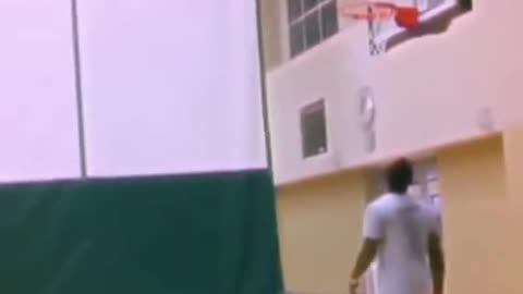 Best basketball move ever