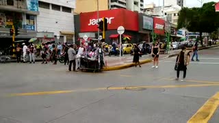 Estudiantes protestan en el centro de Bucaramanga