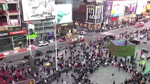 TIMES SQUARE Manhattan - Footage from EarthCam showed the moment a large crowd ran from a manhole explosion.