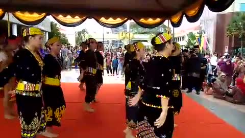 Brunei Ethnic Dance