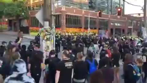 BLM & Antifa Riots 2020 - 2020-07-26-06-41-01-Seattle-earlier.mp4