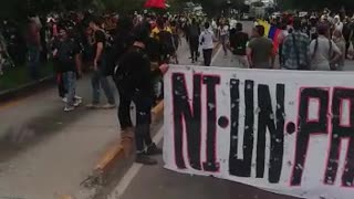 Video: Estudiantes de la UIS bloquean la Puerta del Sol en Bucaramanga