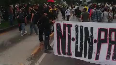 Video: Estudiantes de la UIS bloquean la Puerta del Sol en Bucaramanga