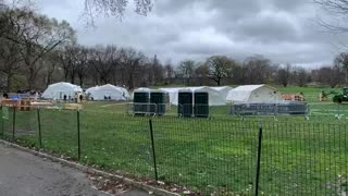 Levantan un hospital de campaña en el Central Park de Nueva York contra el COVID-19
