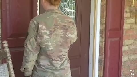 Soldier Returns Home After Deployment & Surprises Lover