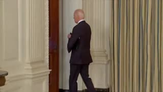 Joe Biden WALKS AWAY As Reporter Tries To Ask Why He's Never Been To The Border