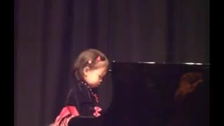 3 years old kid's piano performance "ode to Joy"