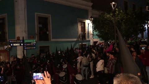 Guanajuato evening street performance three