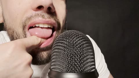 FINGERS ARE LICKED AND WET * ASMR