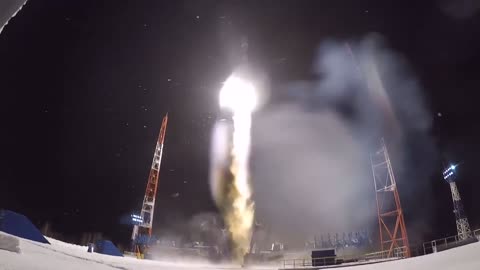 Russia launches GLONASS-M satellite - Amazing closeups & sounds