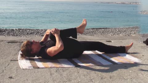 Pain free back exercises by Juliette