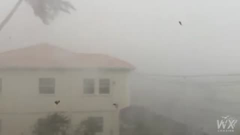 Hurricane Beryl Landfall Carriacou raw power 4k - Eye wall of category 4