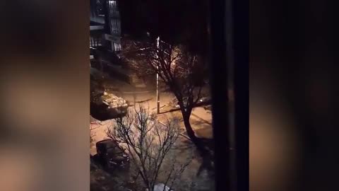 appears to show Russian tanks taking Ukraine town of Berdyansk