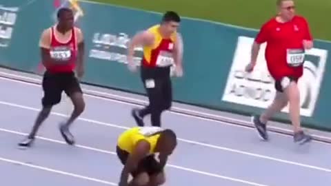 He Ran A 50 Meter Dash By Only Using His Hands