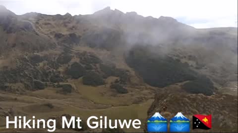 Hiking the second highest mountain of Papua New Guinea