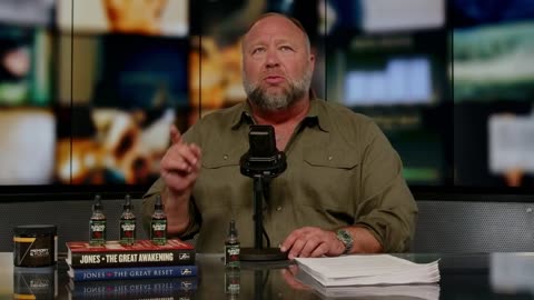 Alex Jones network. Why Both Political Parties Suck At Their Jobs