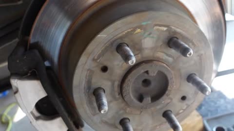 2015 GMC Danali New Pads & Rotors All 4 Corners. Brake Fluid "Changed" Wish Vacuum @ Master. @15:16