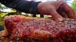 Steak with chimichurri sauce, served with crunchy toasted bread | ASMR cooking