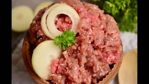 German food – Mett — Eating raw meat Germany