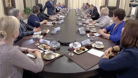 Russian President Putin meets with mothers of servicemen