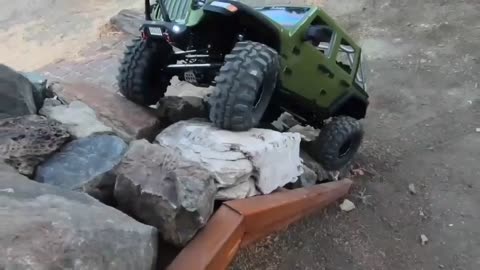 SCX6 on the 10th scale crawler course
