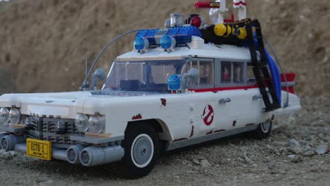 LEGO Ghostbusters Ecto-1 10274 Reviewed! Watch this before you buy it