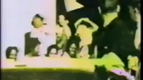 [RARE VIDEO] William Cooper exposes the assassination of JFK on LIVE TV MAY 15th, 1991